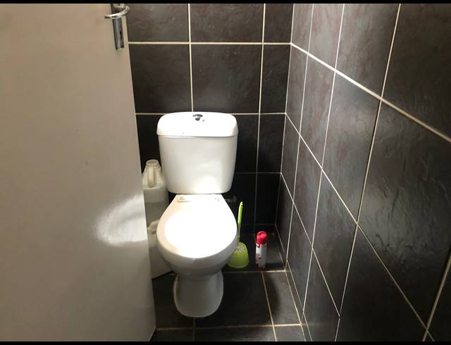 3 BEDROOM DETACHED RENTED IN NEWLANDS EAST